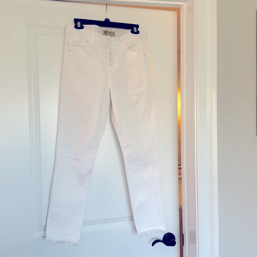 Democracy Ab Solution White Jeans size 6